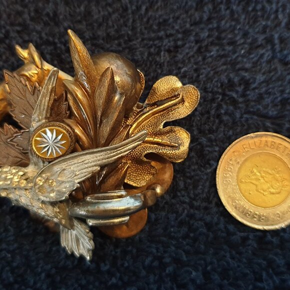 Unique Antique Hummingbird, Horse and Maple Leaves Pin/Brooch - Picture 7 of 7